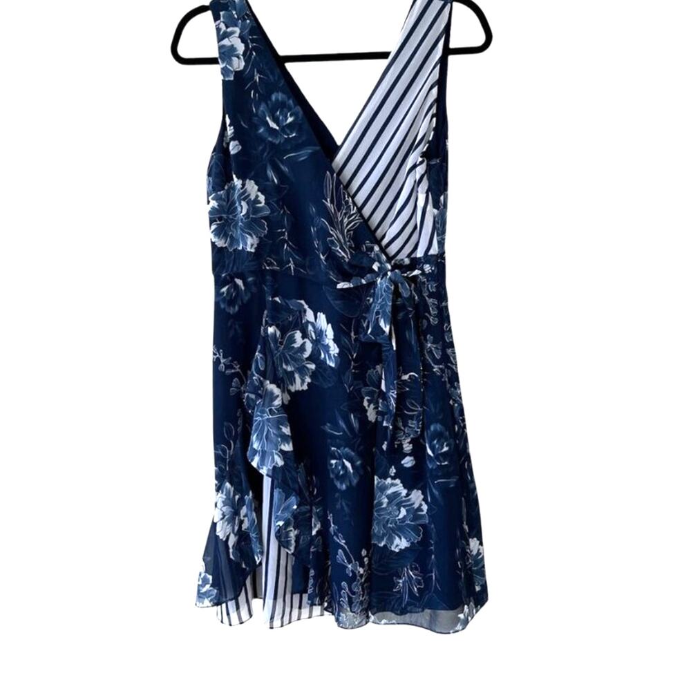 New‎ INC Wrap Dress Sz 8 Blue Floral Stripe Chiffon Cocktails Coastal Occassion